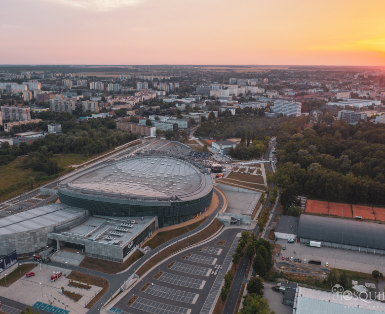 Arena Gliwice to jeden z największych, a także najnowocześniejszych obiektów sportowych i widowiskowych w Polsce.