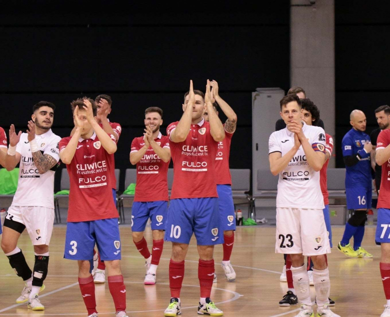 To już koniec wspaniałego sezonu dla Piasta okraszonego zdobyciem mistrzowskiego tytułu. Nowe rozgrywki w Futsal Ekstraklasie ruszą we wrześniu. Foto: Piast Gliwice-Futsal